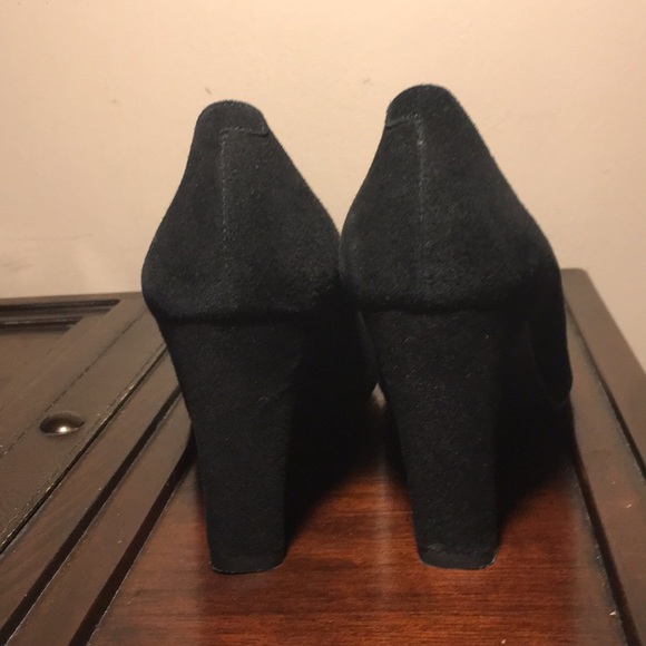 Van Eli Black suede heels - Picture 6 of 6